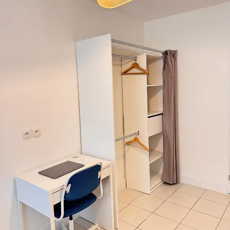 Modern 4-room 3 Bedrooms Netflix Parking * تولوز
