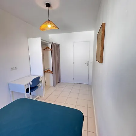 Modern 4-room 3 Bedrooms Netflix Parking