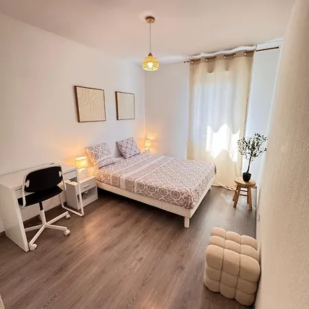 Modern 4-room 3 Bedrooms Netflix Parking شقة *