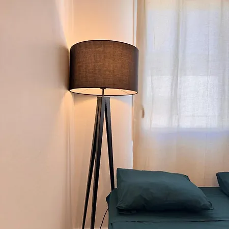 Modern 4-room 3 Bedrooms Netflix Parking شقة